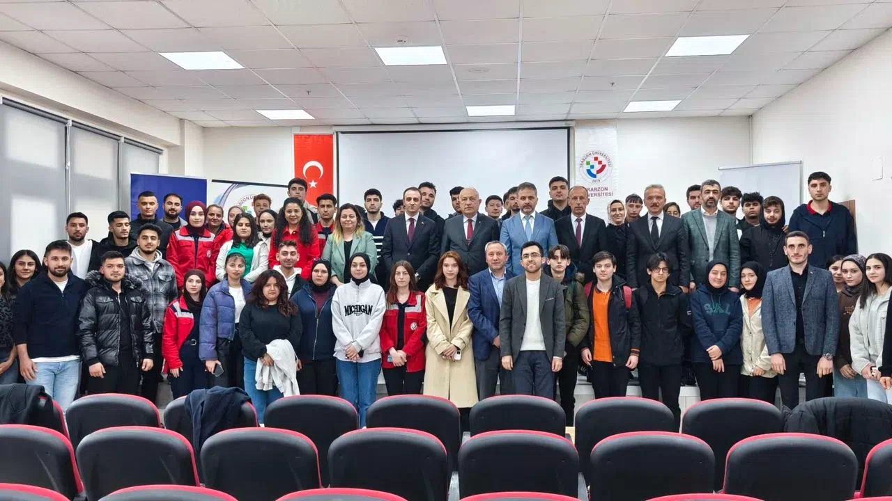 ŞMYO öğrencilerine "Bir Destandır Çanakkale" konulu konferans verildi