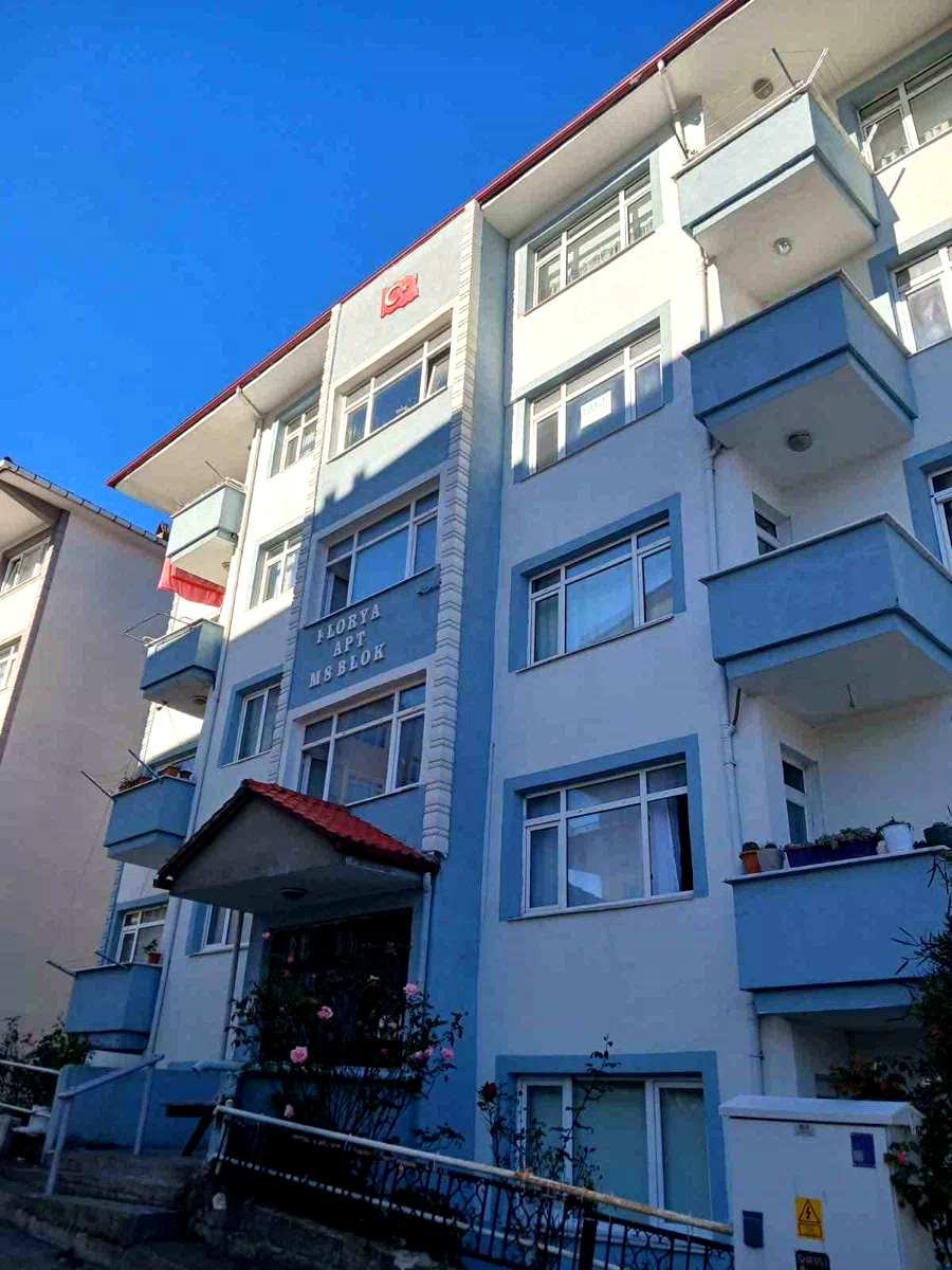 Soba külü yangına neden oldu
