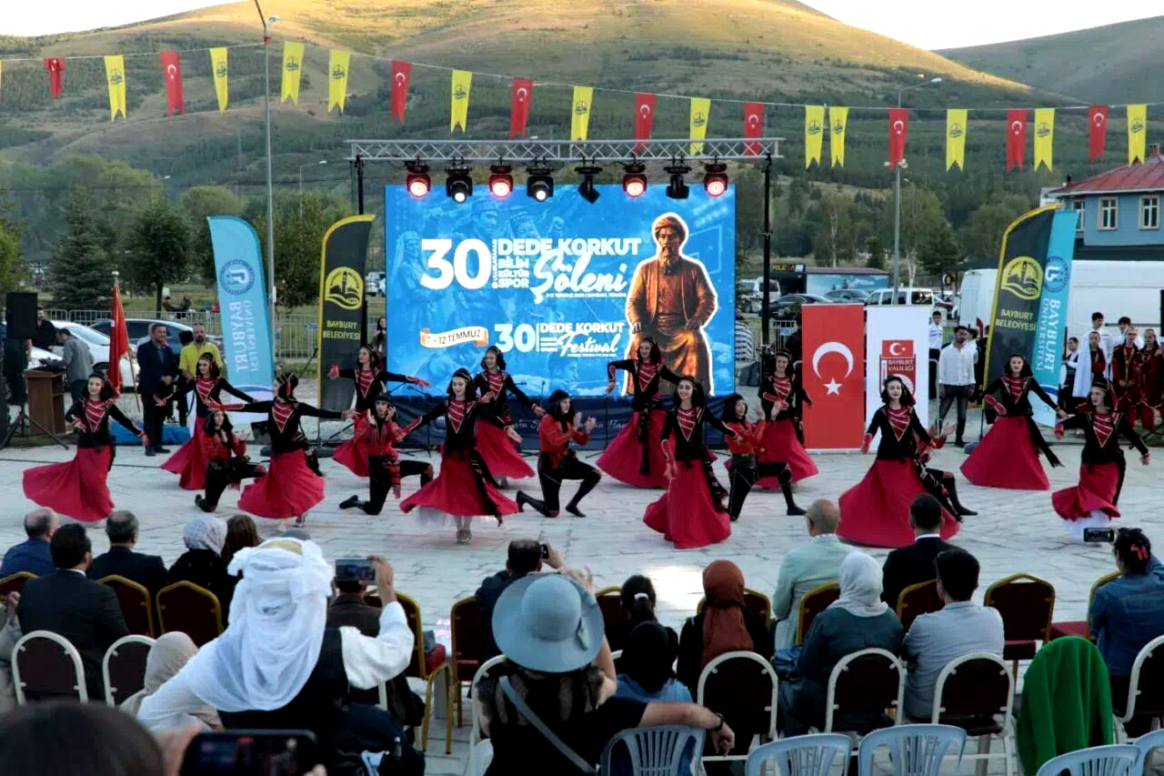 Şölen coşkusu Yeni Şehir Parkı’na taşındı