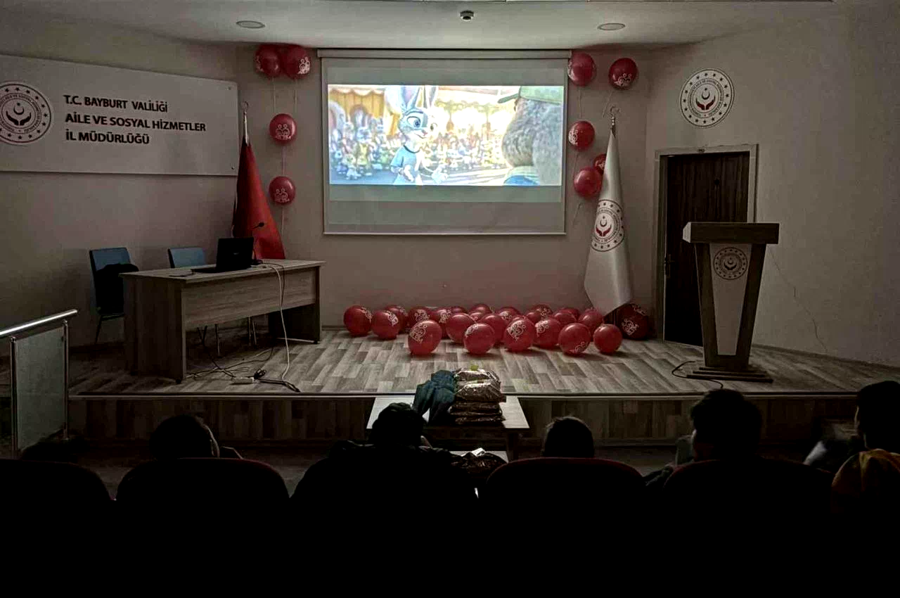 ŞÖNİM’den ara tatildeki öğrencilere sinema etkinliği