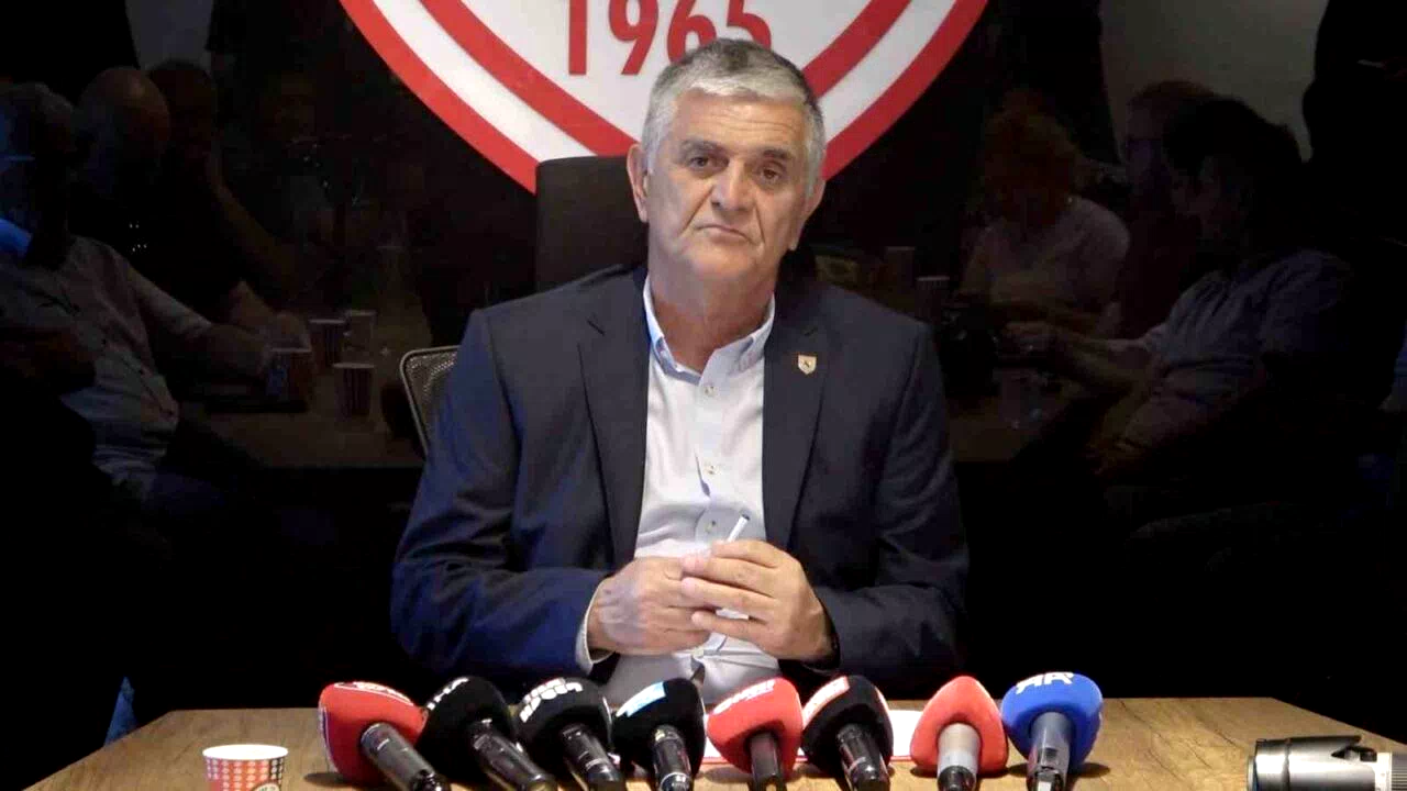 Suat Çakır: “İstenilen seviyede teklif gelirse Drongelen, Trabzonspor’a verilecek”
