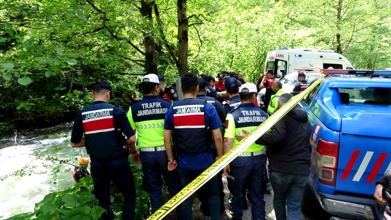 Suudi Arabistan uyruklu çocuğun cansız bedeni 2.3 kilometre uzaklıkta kayanın altında bulundu