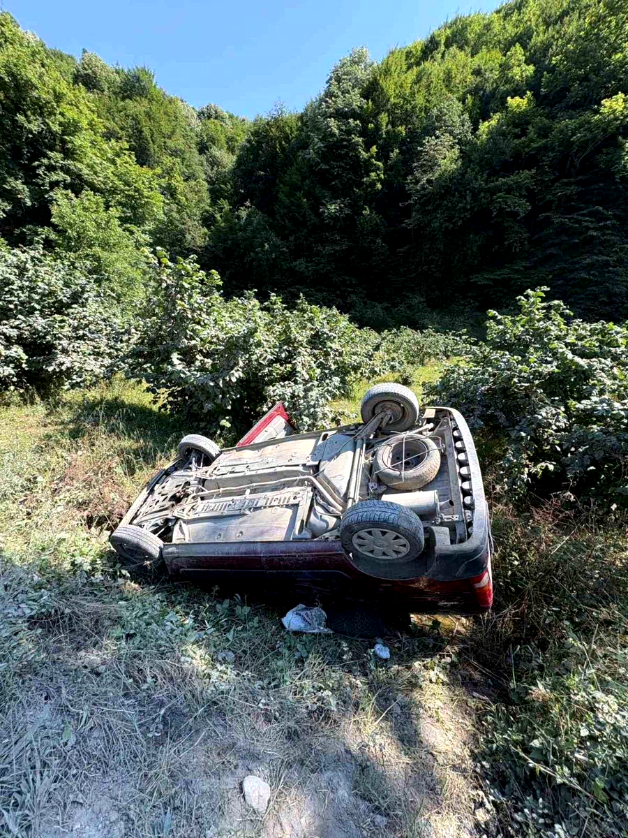 Takla atan otomobilden sağ çıktı