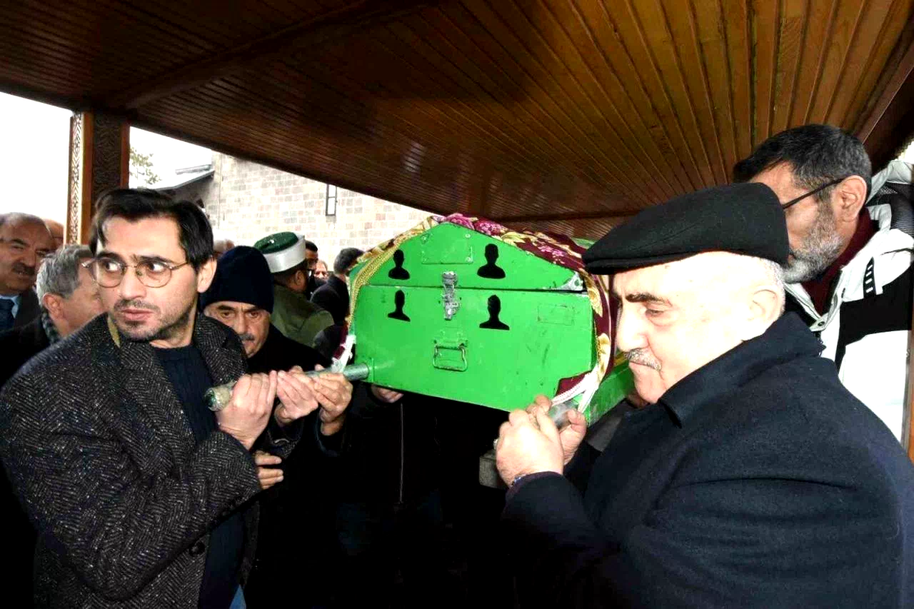Tanfer Ailesi’nin anne acısı