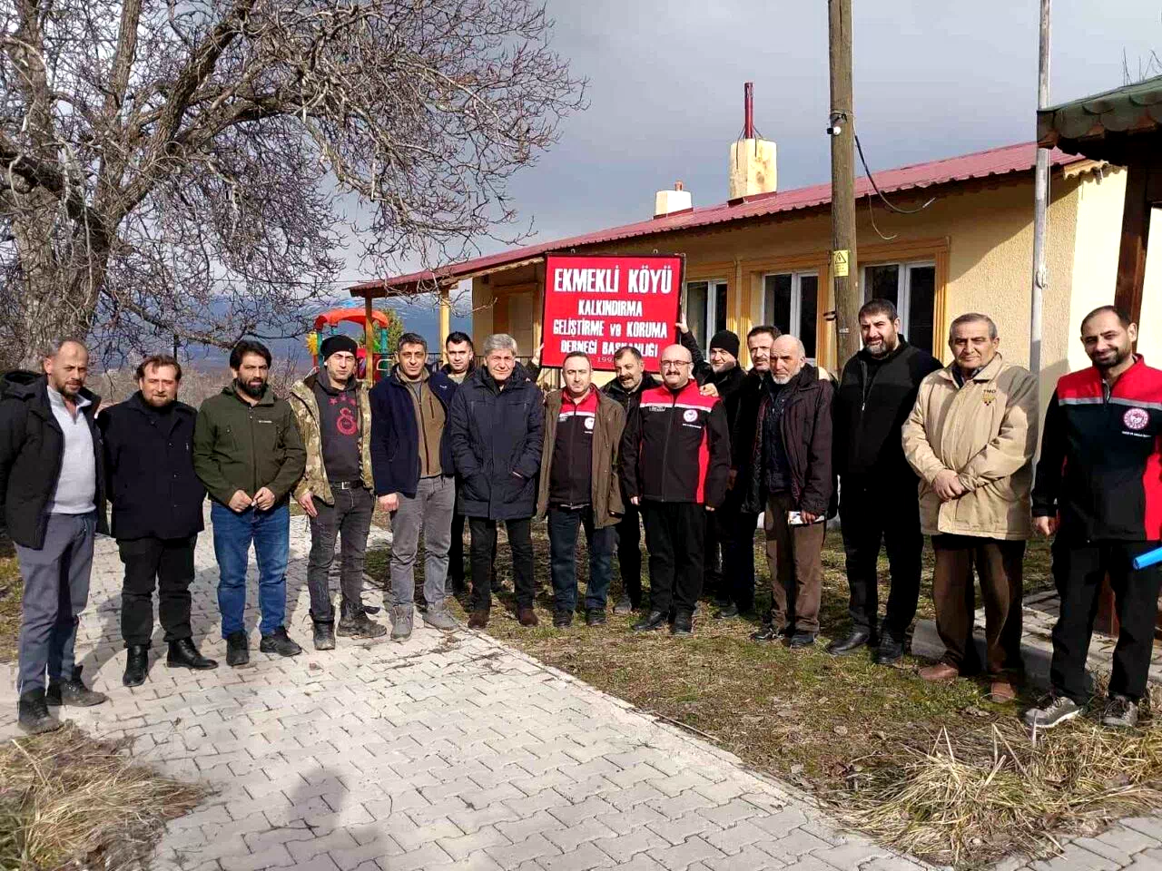 Tarım ekipleri Ekmekli köyünde üreticilerle buluştu