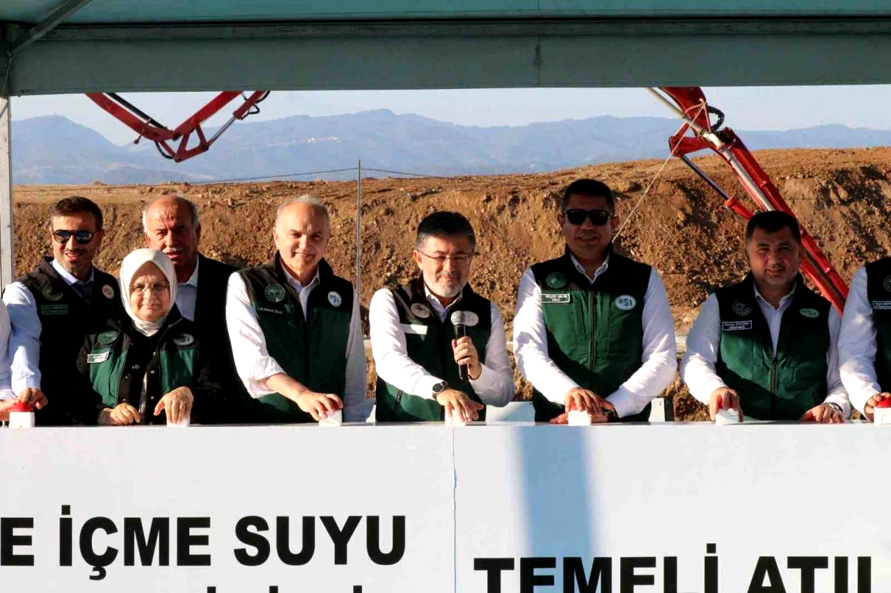 Tarım ve Orman Bakanı Yumaklı: “Dünya literatürlerine geçen yatırımlarımız var’