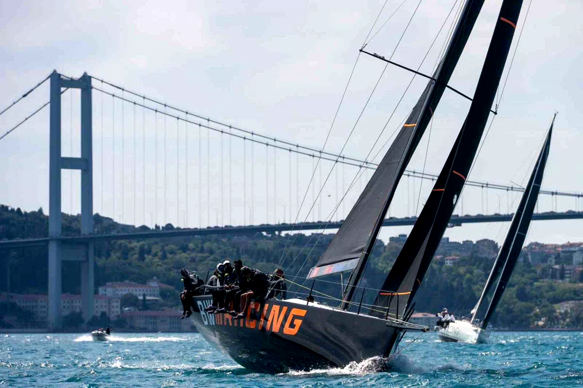 TAYK-Eker Olympos Regatta’nın şampiyonları ödüllerini aldı