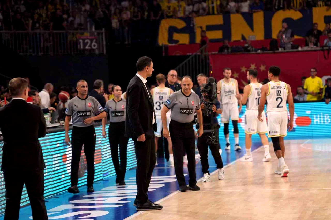 TBF’den Fenerbahçe ve Beşiktaş’a para cezası
