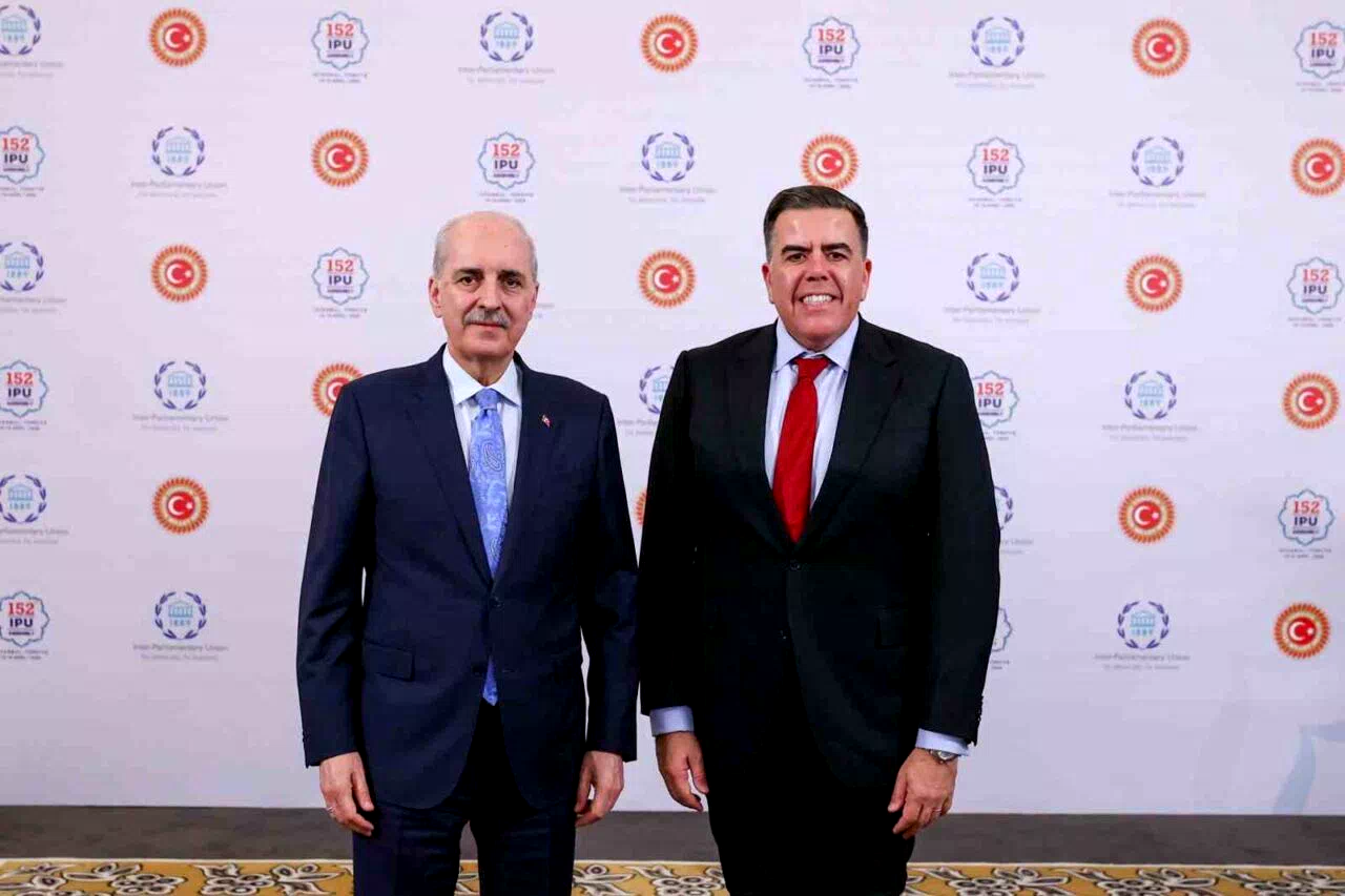 TBMM Başkanı Kurtulmuş, Avustralya Temsilciler Meclisi Başkanı Dick ile görüştü