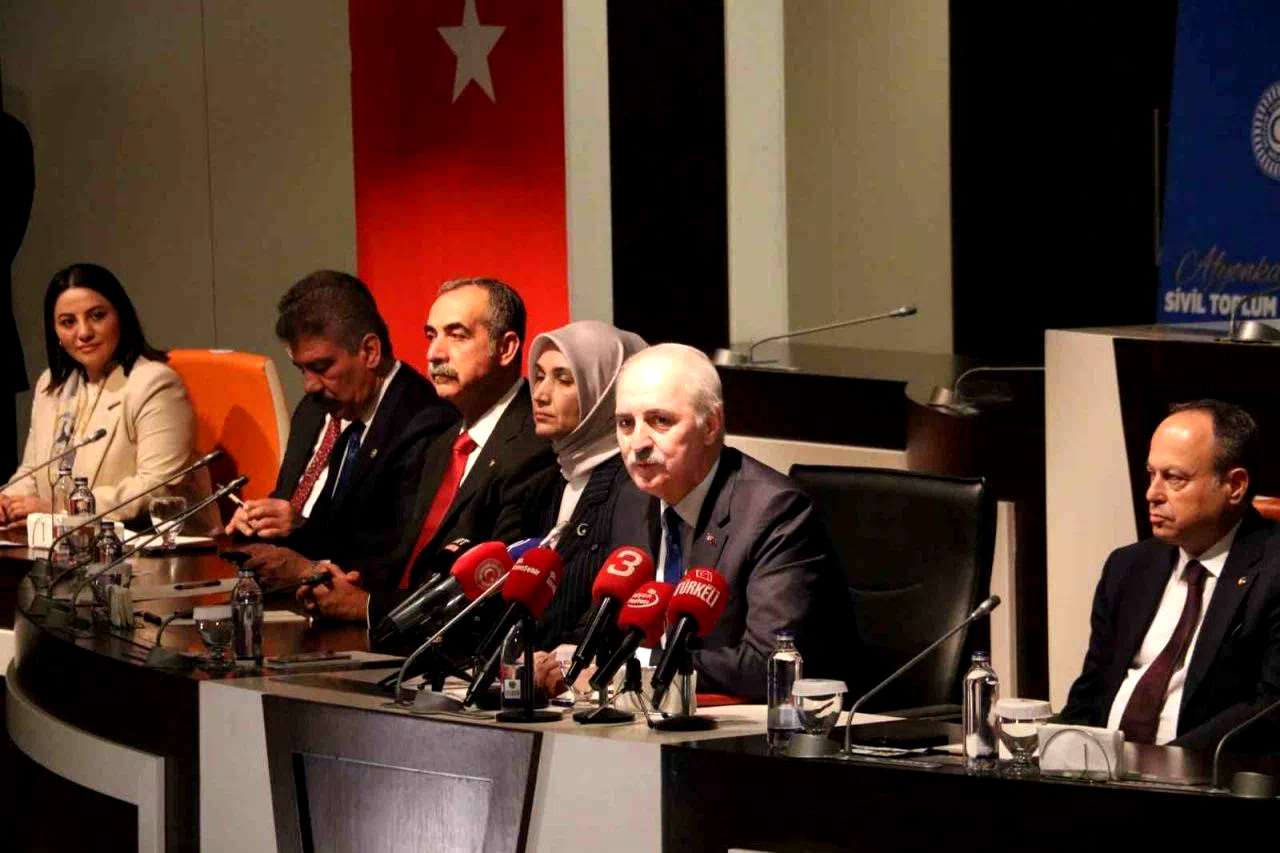TBMM Başkanı Kurtulmuş: “Hiçbir pazarlık yapılmamış ve bundan sonra da yapılmayacaktır”