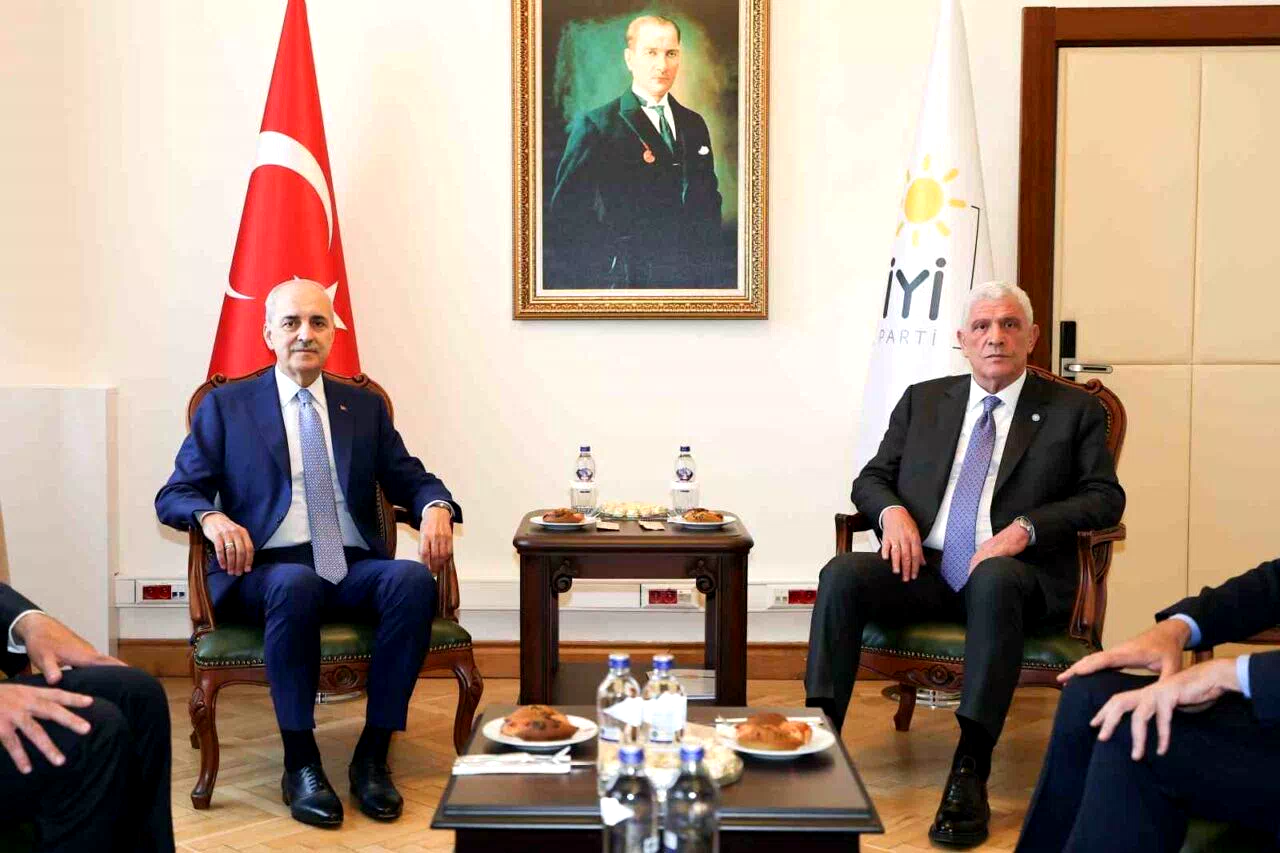 TBMM Başkanı Kurtulmuş’tan İYİ Parti’ye ziyaret