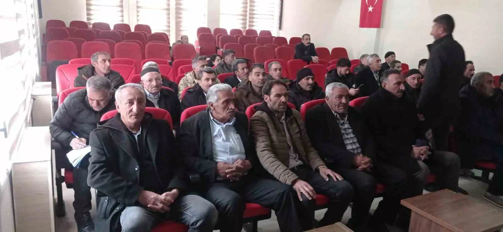 “Tekman’da Çiftçilere Tarım Uygulamaları Hakkında Bilgilendirme Yapıldı”