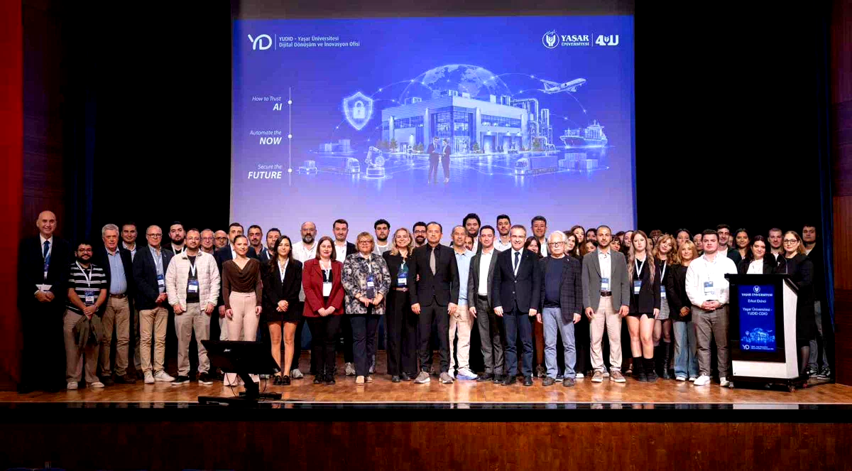 Teknoloji dünyasının liderleri dijital geleceği konuştu