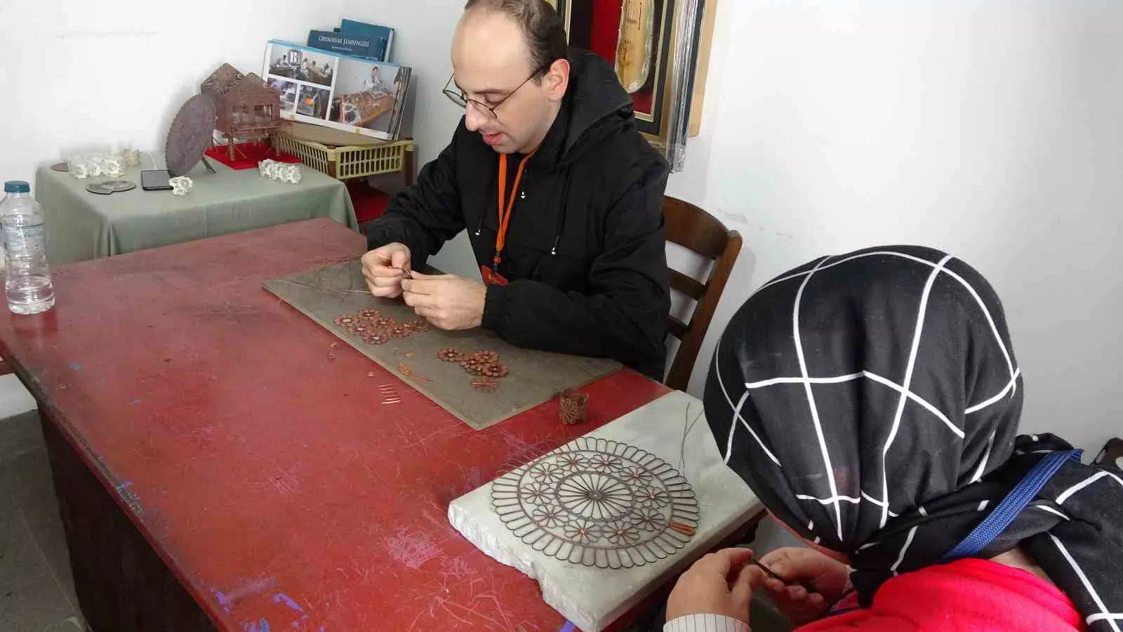 Telkâri Sanatı, Piyasadaki Hazır Ürünlere Karşı Mücadele Ediyor.