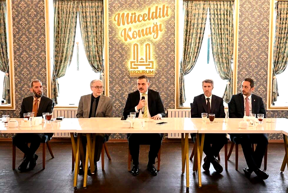 Teravih namazlarını hatimle kıldıran hocalar unutulmadı