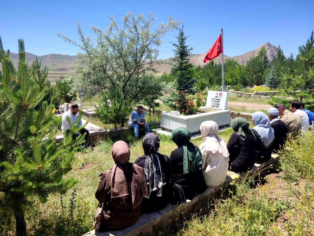 Tercan’da Şehit Bayracı, şehadetinin 7. yıl dönümünde yad edildi