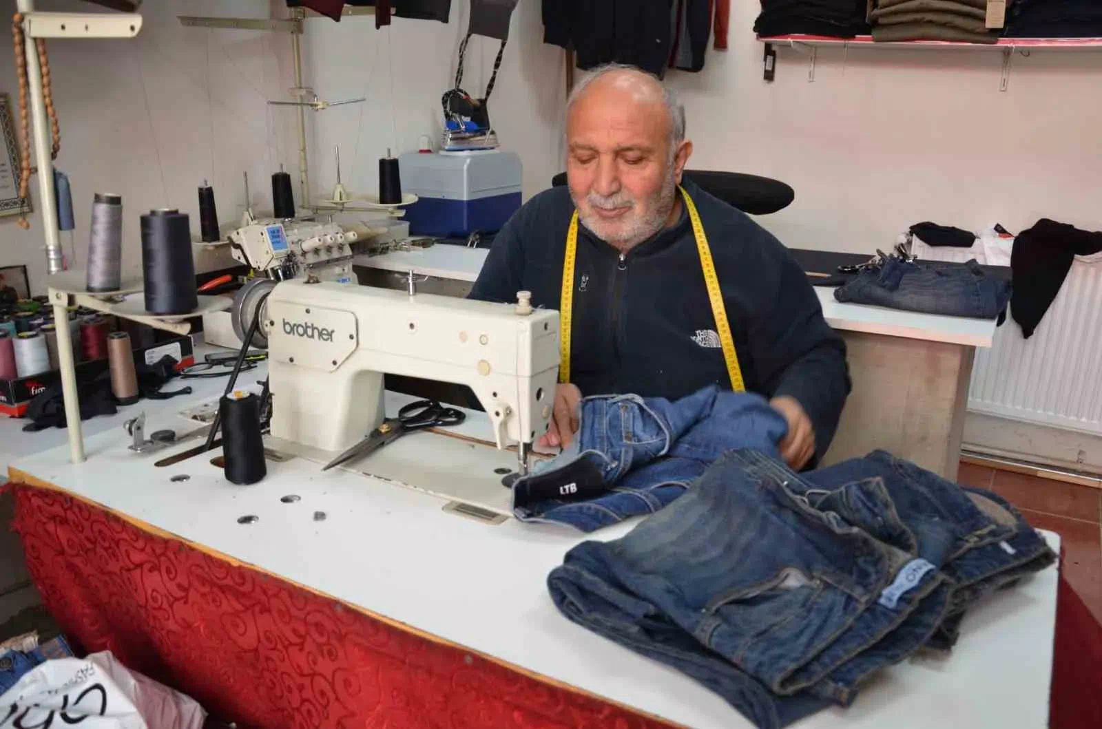 TERCAN’DA TERZİLER RAMAZAN BAYRAMI İÇİN MESAIYE DEVAM EDİYOR