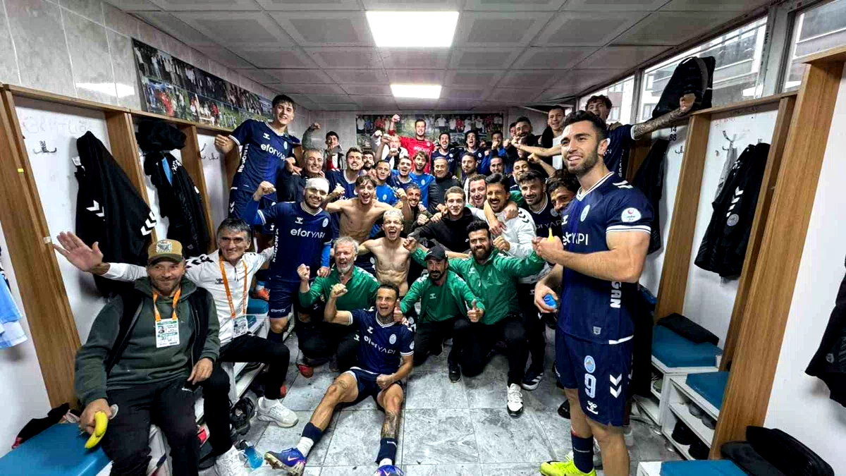 TFF 3. Lig: Pazarspor: 2 - Küçükçekmece Sinopspor: 1