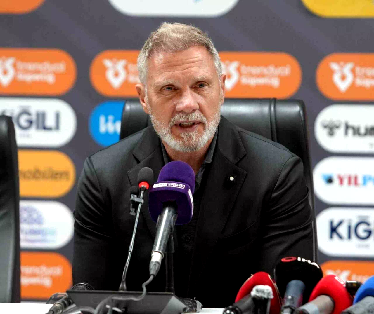 Thorsten Fink: “Hak etiğimiz bir galibiyet aldık”
