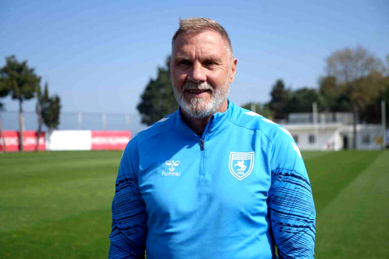 Thorsten Fink: “Ligi kaçıncı sırada bitireceğimiz, başarısız olduğumuz anlamına gelmez”