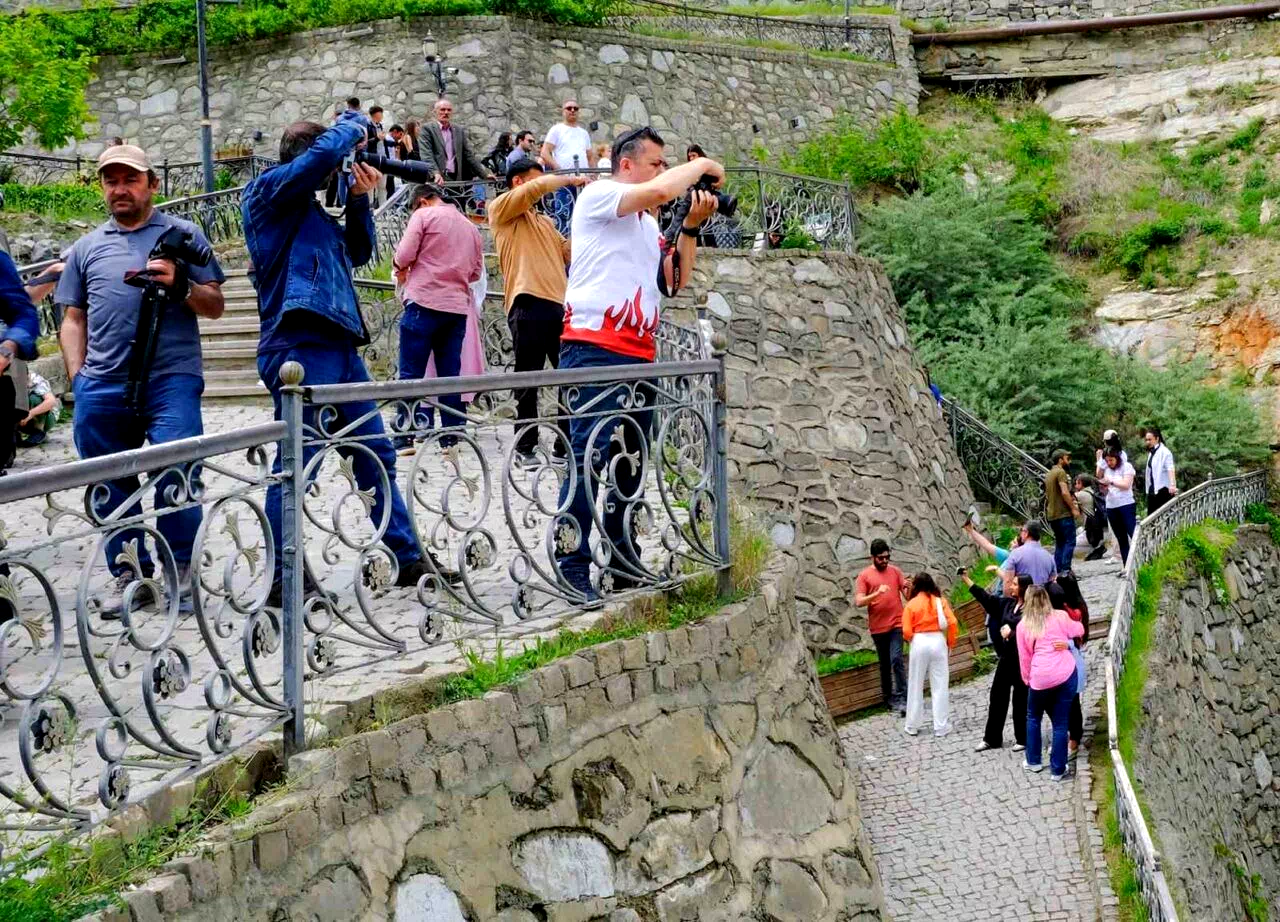 Tortum ve Uzundere fotosafari heyecanı