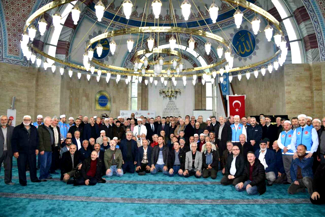 Trabzon’da hacı adayları dualarla uğurlandı