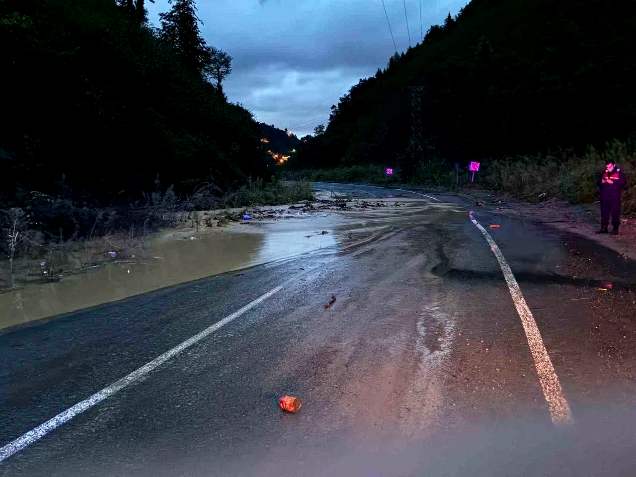 Trabzon’da heyelan
