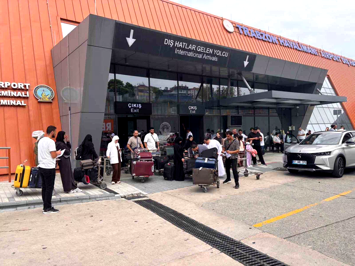 Trabzon Havalimanı’nda uçak trafiği arttı, yolcu sayısı yerinde saydı