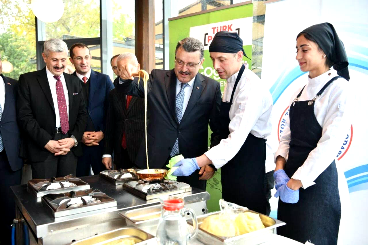 Trabzon mutfağı ’Lezzet Trabzon’ kitabıyla kayıt altına alındı