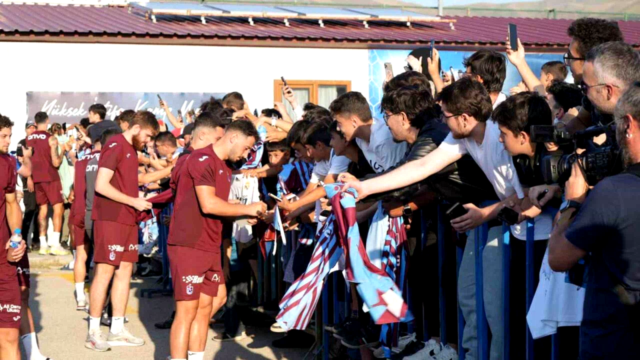 Trabzonspor’da ikinci taraftar buluşmasında izdiham yaşandı