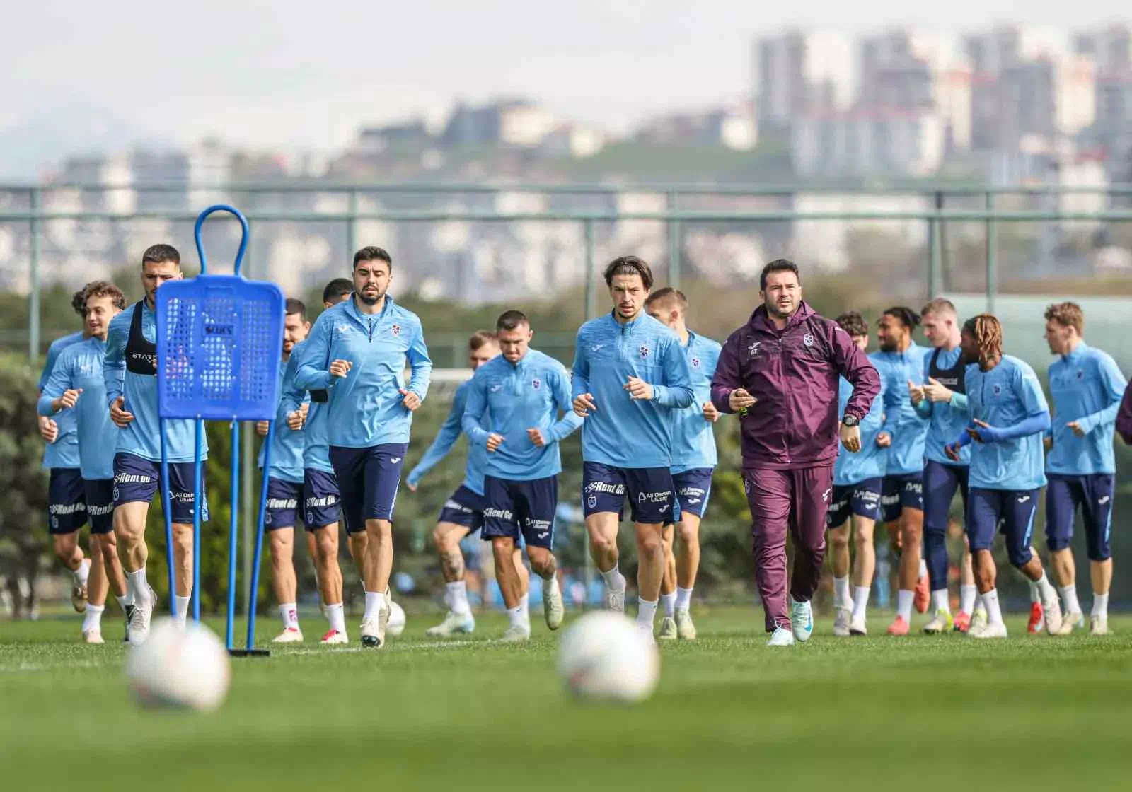 Trabzonspor, Göztepe’yi sahasında ağırlayacak.