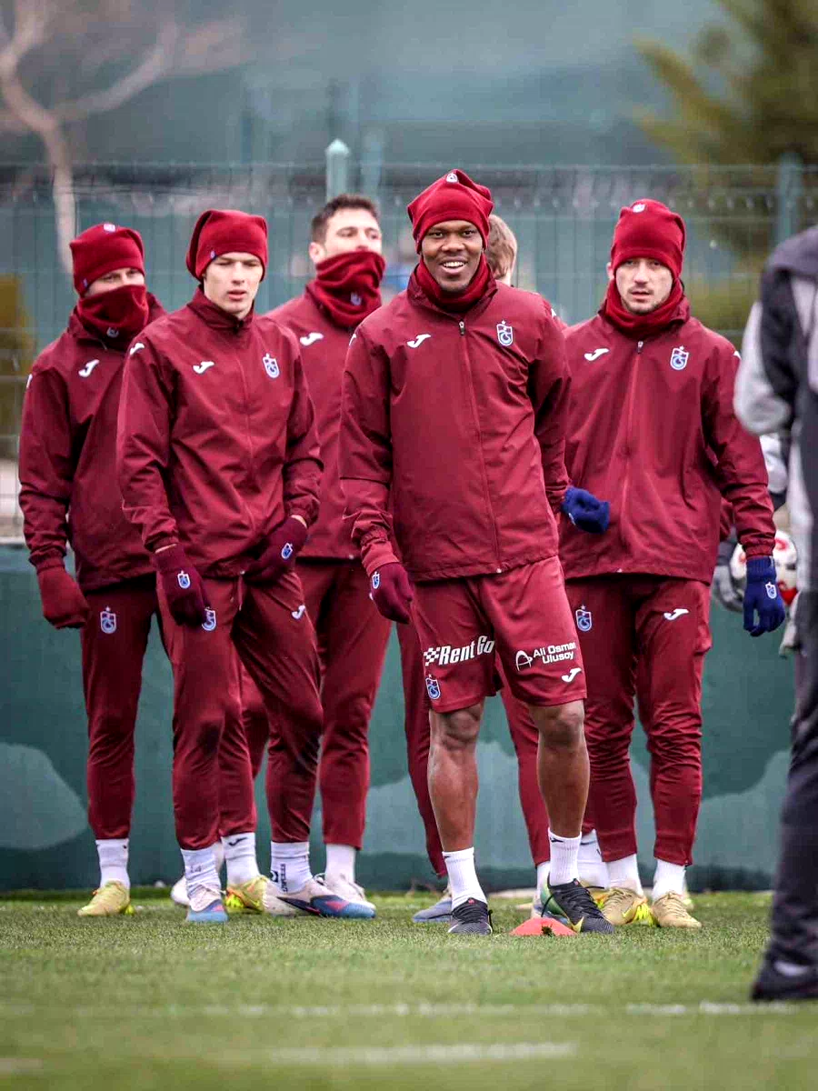 Trabzonspor içeride ve dışarıda eşit puan topladı