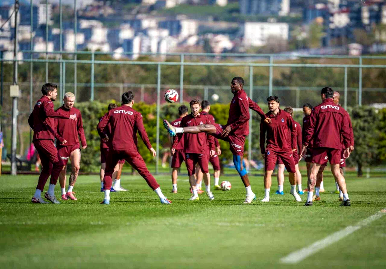 Trabzonspor ile Başakşehir 36. randevuda