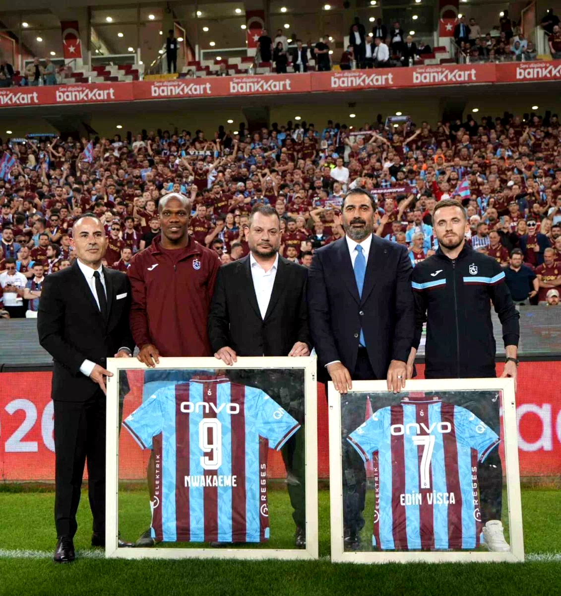 Trabzonspor, Nwakaeme ve Edin Visca’ya veda etti