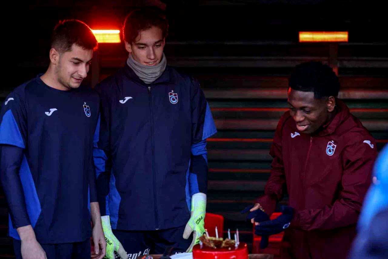 Trabzonspor yeni yılın ilk antrenmanını yaptı