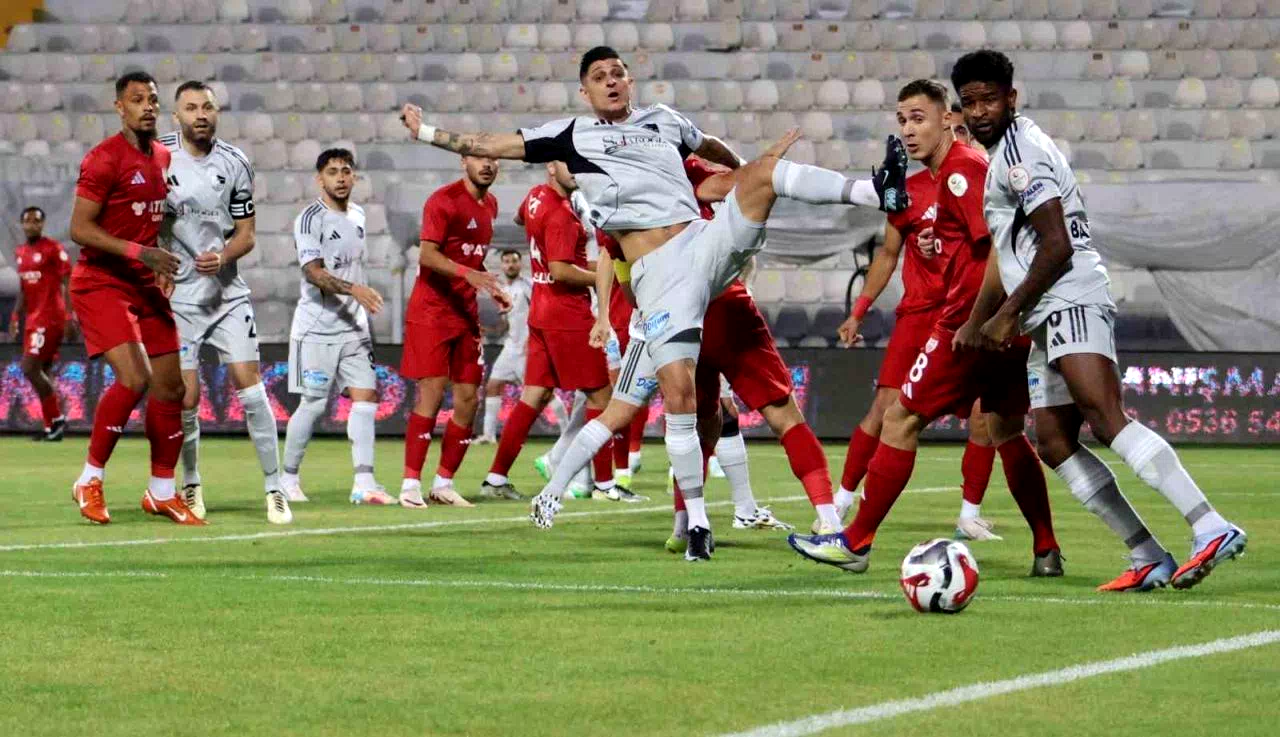 Trendyol 1. Lig: Erzurumspor FK: 3 – Pendikspor: 3