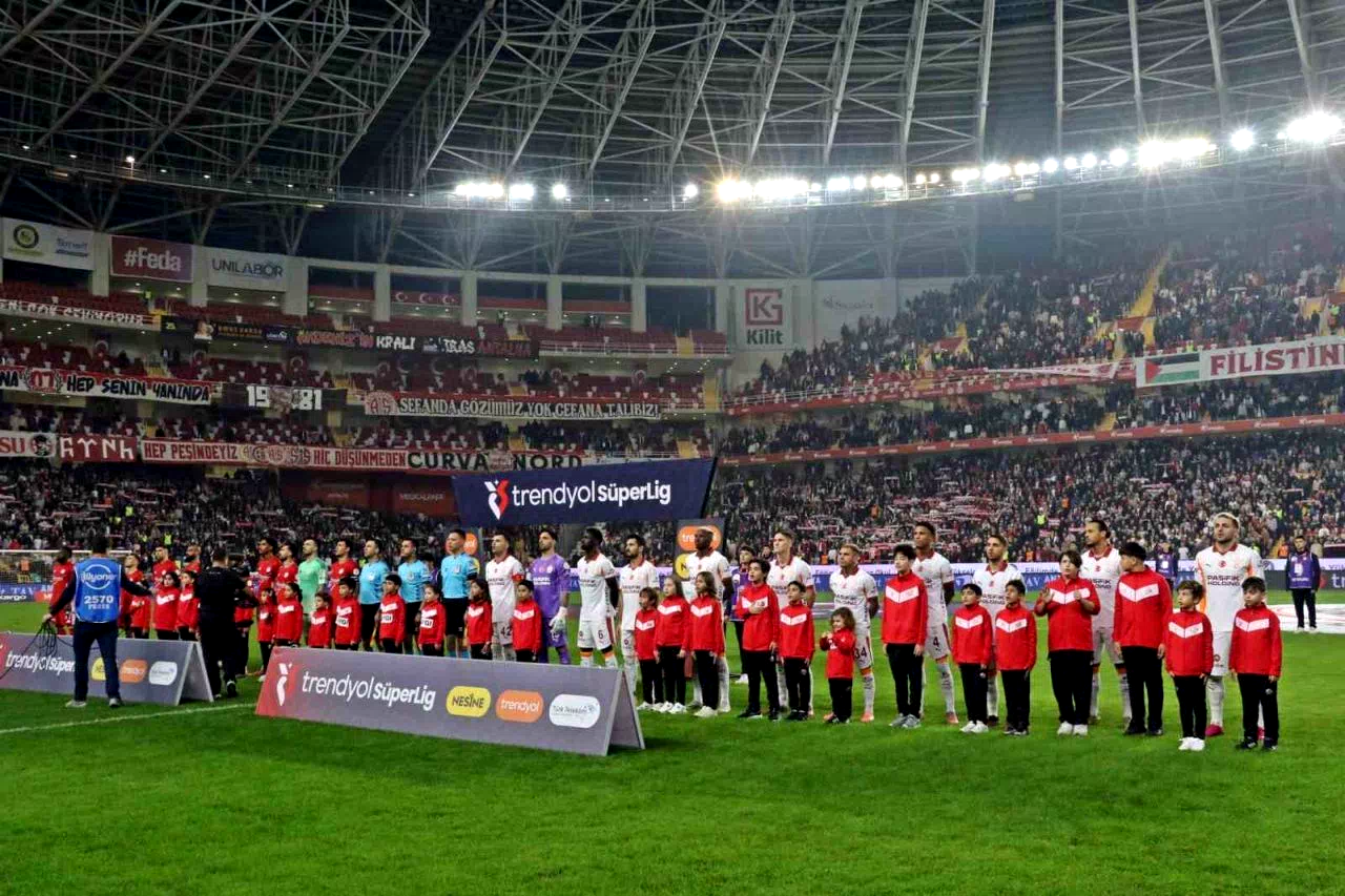 Trendyol Süper Lig: Antalyaspor: 0 – Galatasaray: 2
