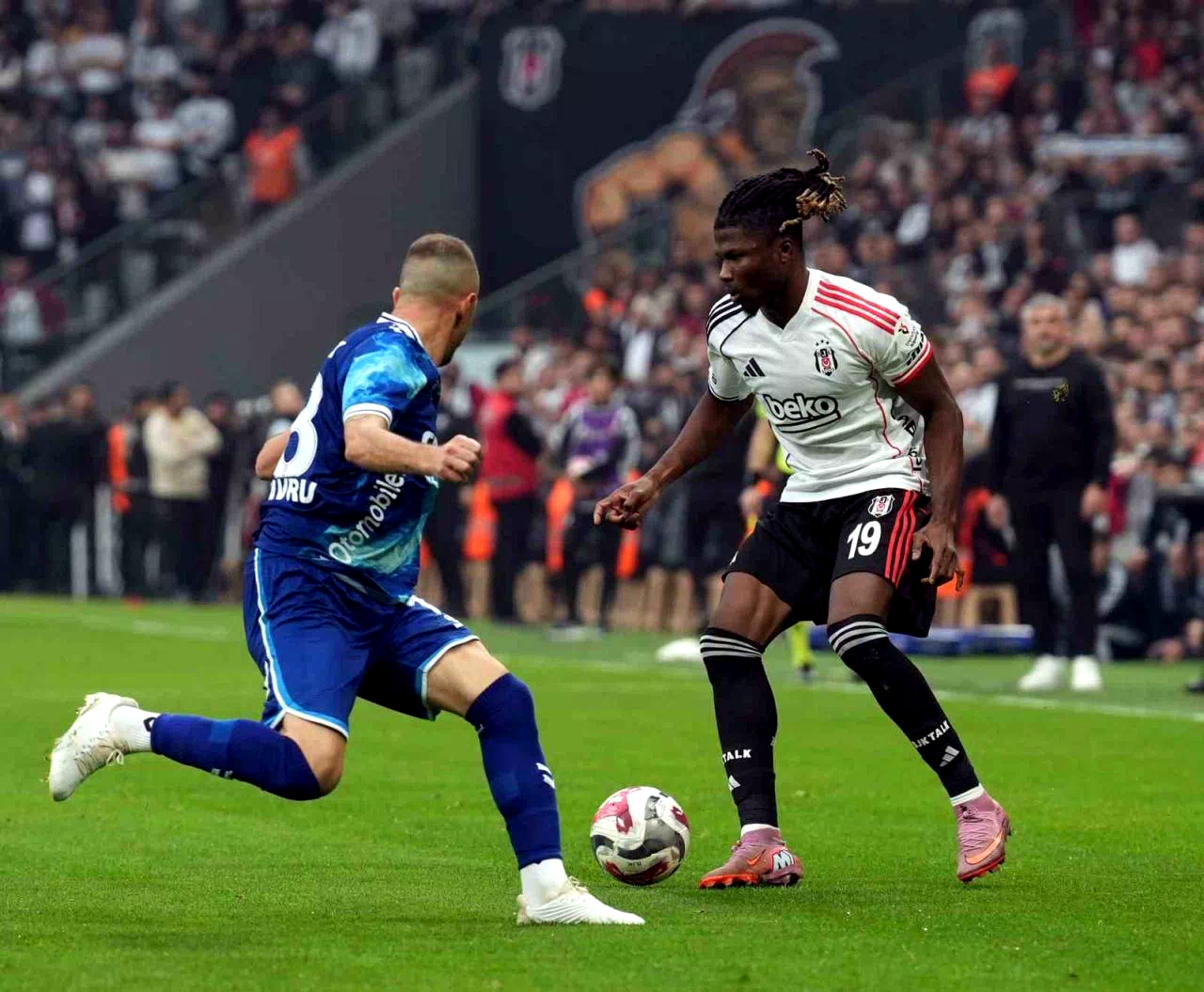 Trendyol Süper Lig: Beşiktaş: 0 – Samsunspor: 0 (Maç devam ediyor)