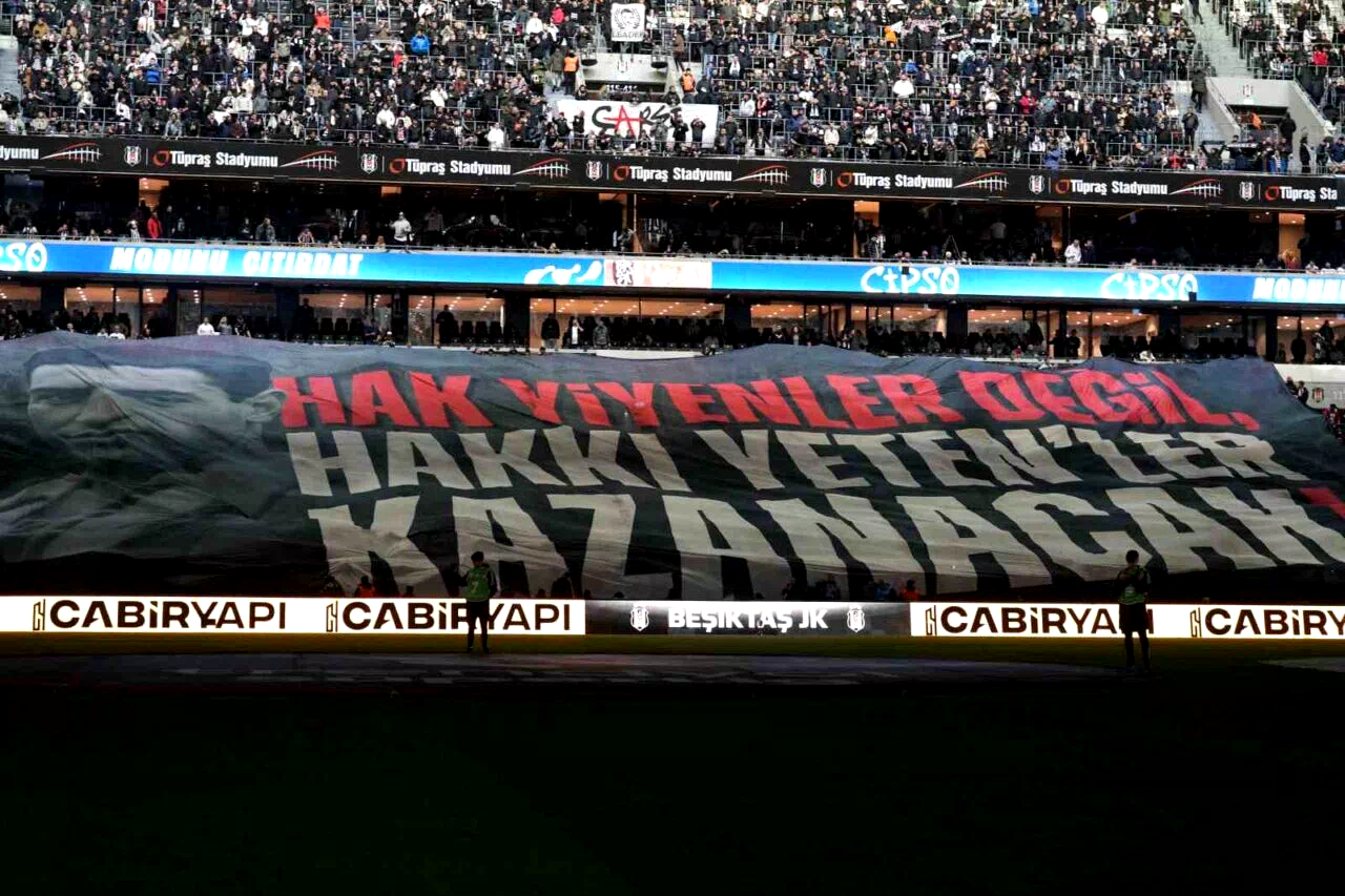 Trendyol Süper Lig: Beşiktaş: 1 – Kasımpaşa: 0 (Maç devam ediyor)
