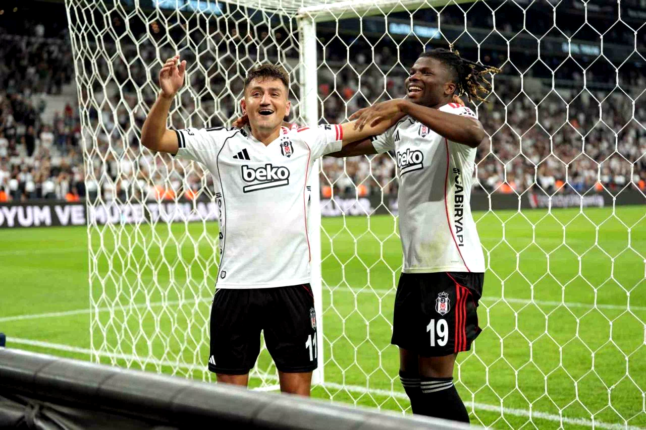 Trendyol Süper Lig: Beşiktaş: 2 – Rams Başakşehir: 1 (Maç sonucu)
