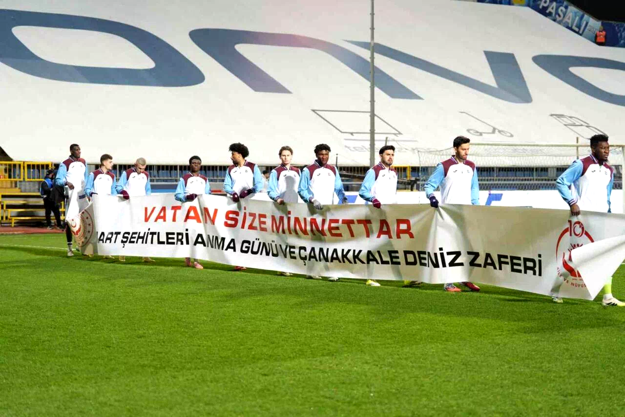 Trendyol Süper Lig: Eyüpspor: 0 – Trabzonspor: 0 (Maç devam ediyor)