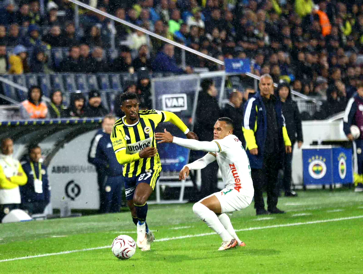 Trendyol Süper Lig: Fenerbahçe: 3 - Corendon Alanyaspor: 0 (Maç sonucu)