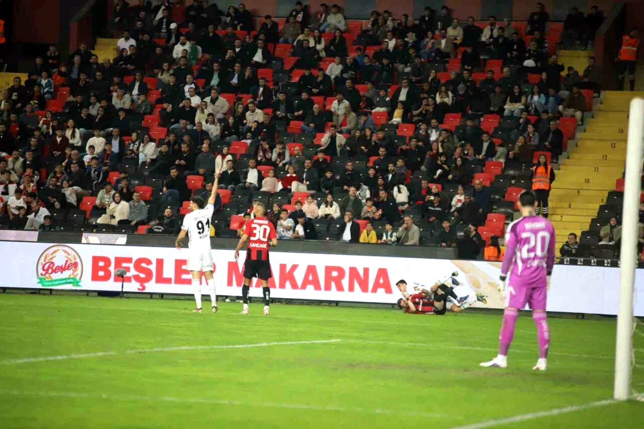 Trendyol Süper Lig: Gaziantep FK: 0 – Beşiktaş: 2 (Maç sonucu)
