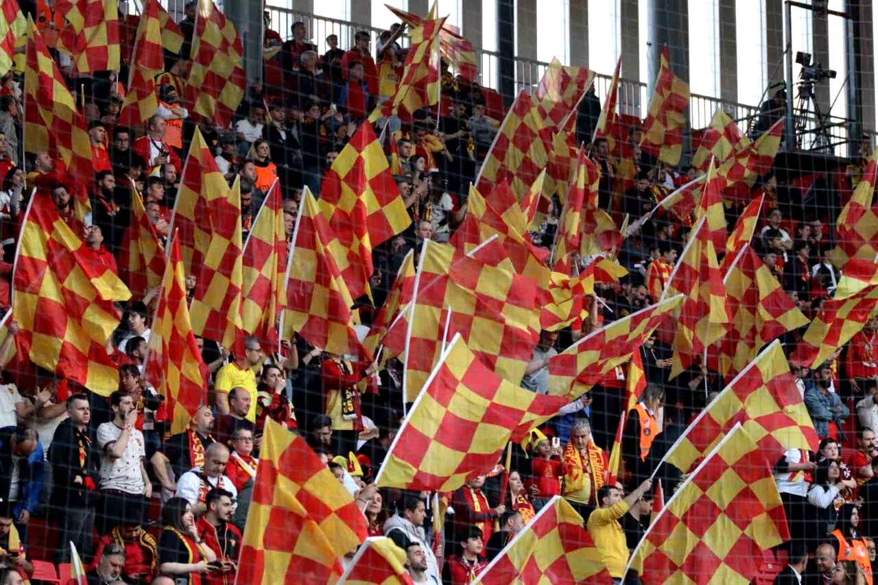 Trendyol Süper Lig: Göztepe: 0 – Galatasaray: 1 (Maç devam ediyor)