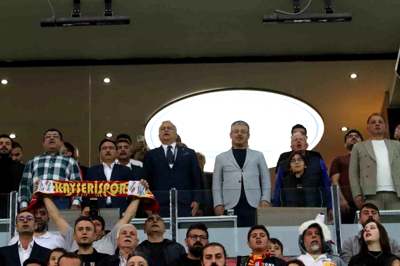 Trendyol Süper Lig: Kayserispor: 0 – Beşiktaş: 3 (İlk yarı)