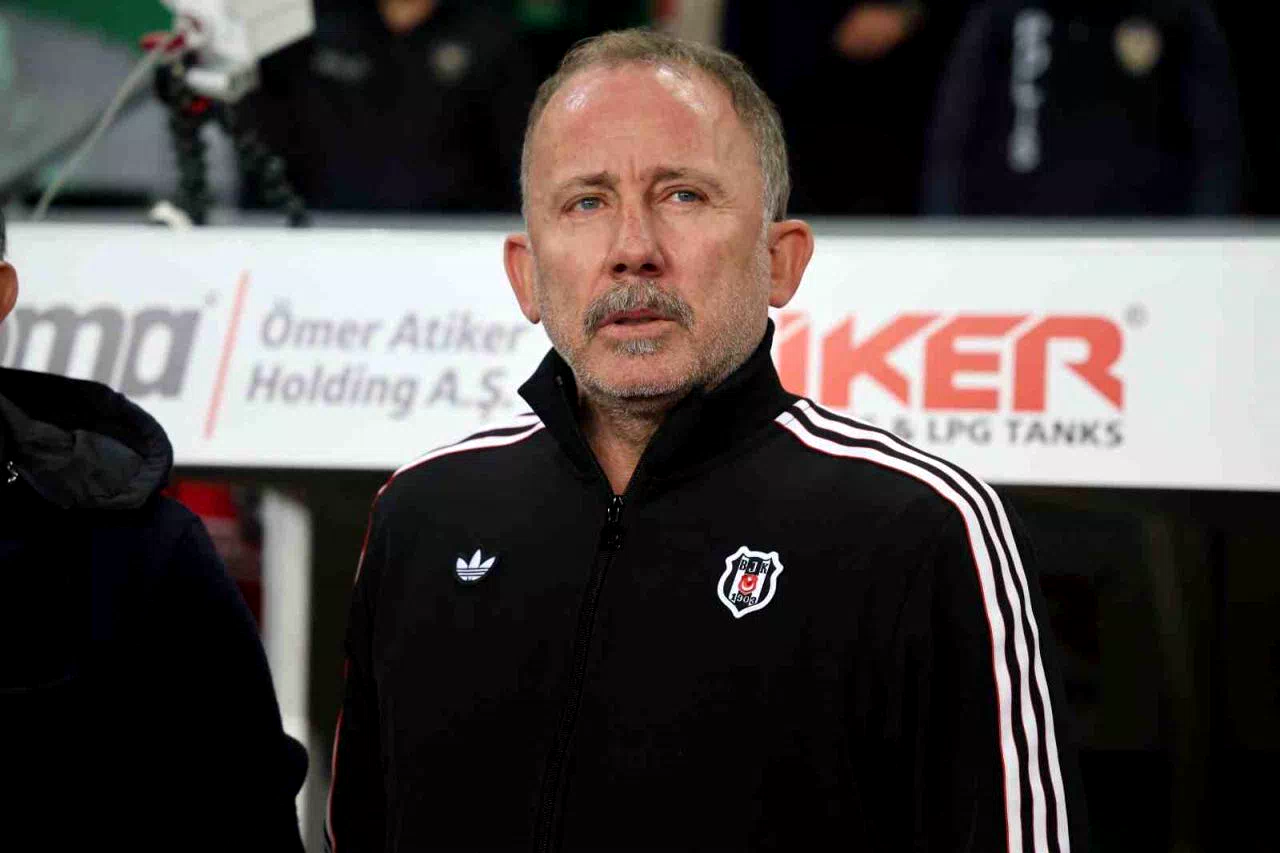 Trendyol Süper Lig: Konyaspor: 0 – Beşiktaş: 1 (Maç devam ediyor)