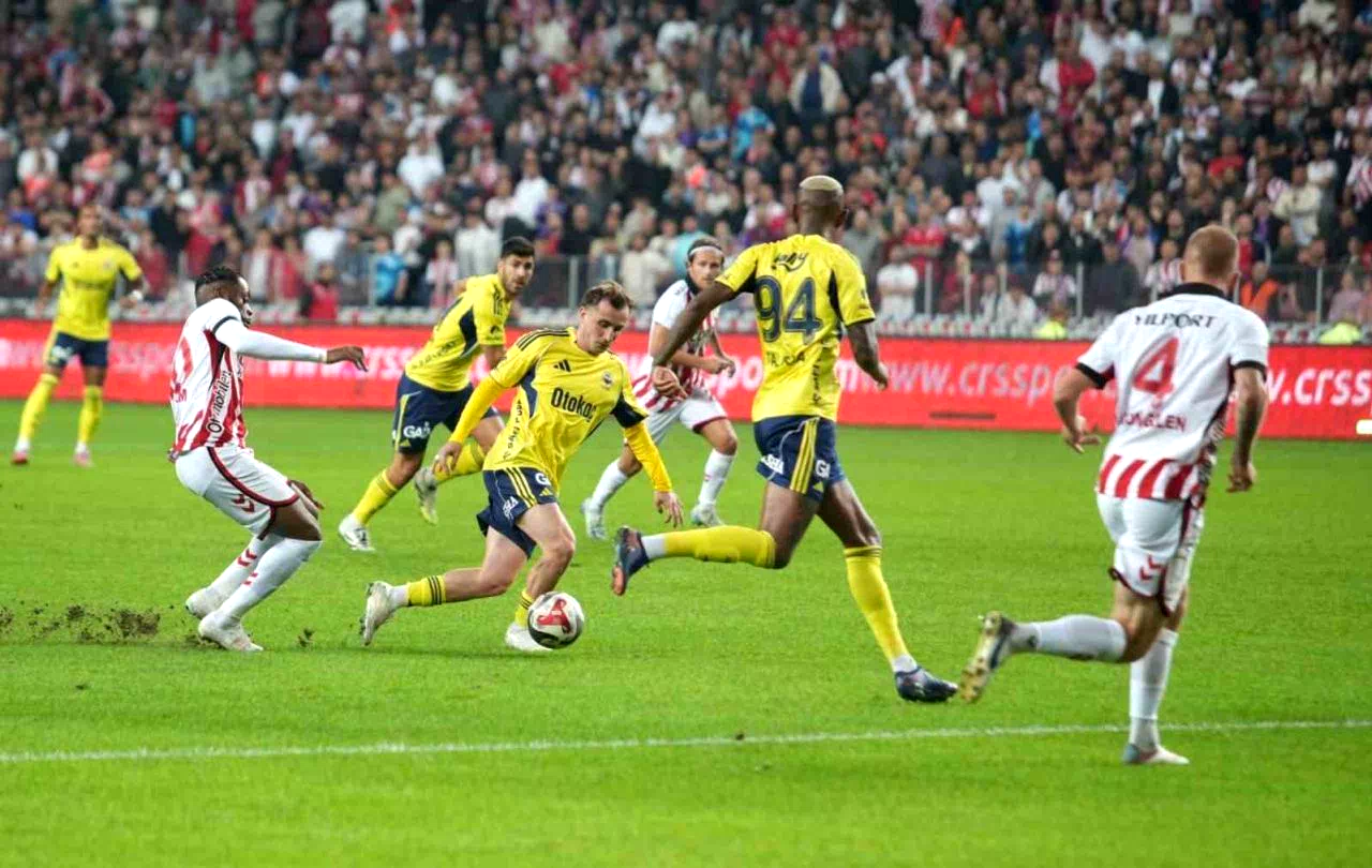 Trendyol Süper Lig: Samsunspor: 0 – Fenerbahçe: 0 (Maç devam ediyor)