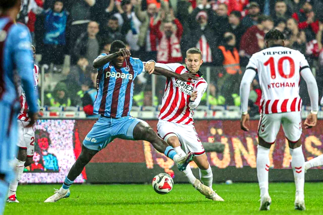 Trendyol Süper Lig: Samsunspor: 0 – Trabzonspor: 1 (İlk yarı)