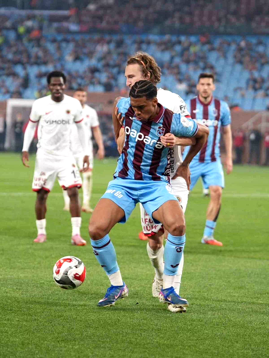 Trendyol Süper Lig: Trabzonspor: 0 – Gençlerbirliği: 3 (Maç sonucu)