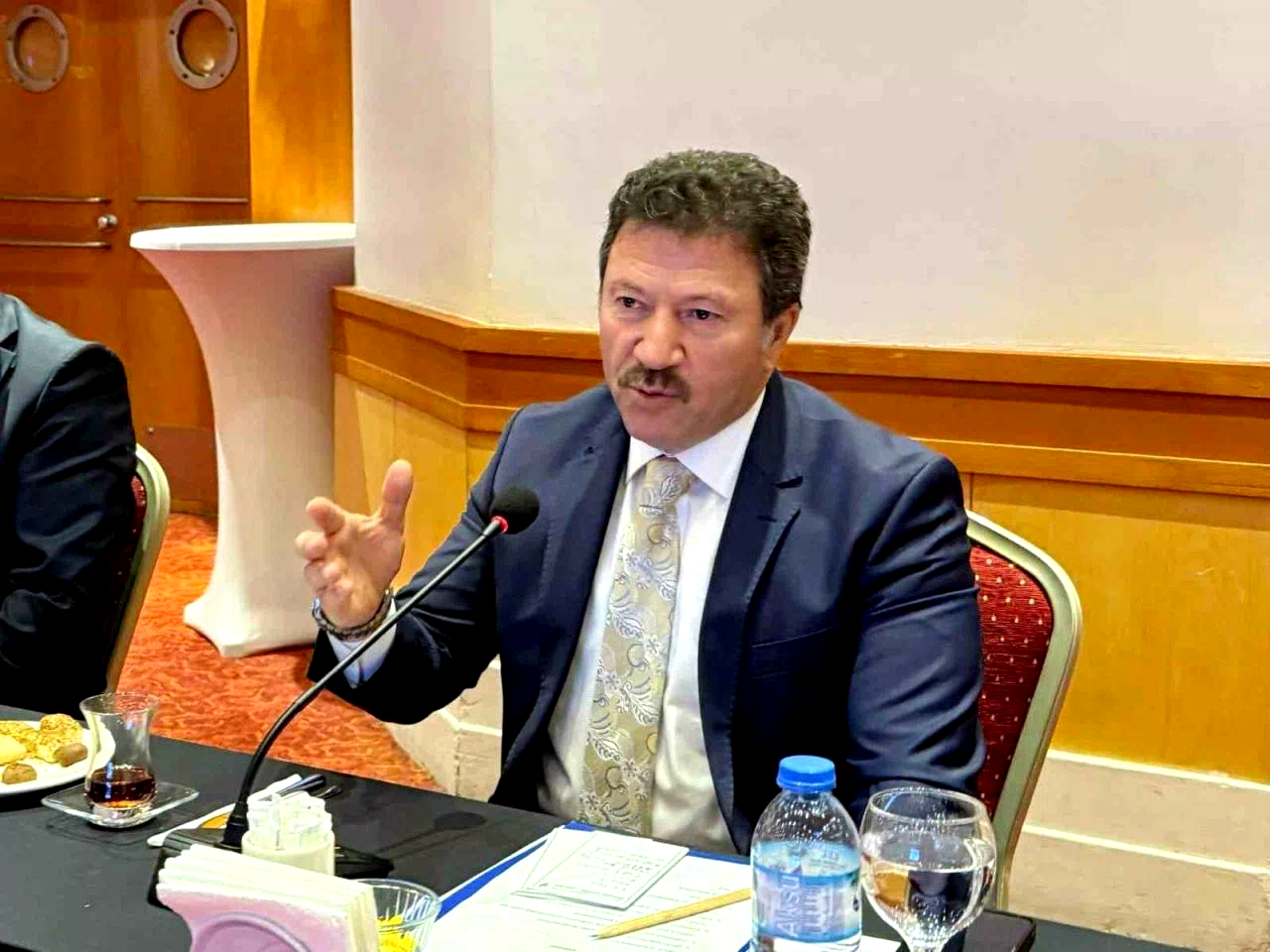TŞOF Genel Başkanı Mehmet Yiğiner’in öncülüğündeki ‘Danışma Kurulu’ toplantısı Antalya’da gerçekleştirildi